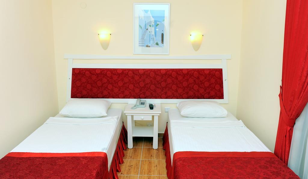 קרגיג'ק Xeno Hotels Club Mare חדר תמונה